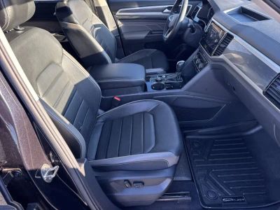 2022 Volkswagen Atlas — photo 13 view