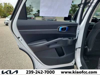 2026 Kia Sorento — photo 13 view