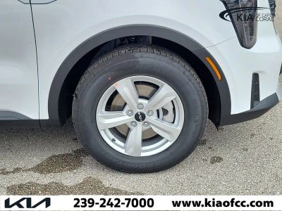 2026 Kia Sorento — photo 7 view