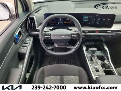 2026 Kia Sorento — photo 15 view
