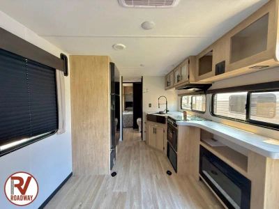 2027 Forest River RV Cherokee Grey Wolf — photo 10 view