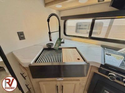 2027 Forest River RV Cherokee Grey Wolf — photo 15 view