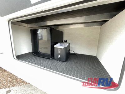 2026 Forest River RV Cherokee Arctic Wolf - Photo 8