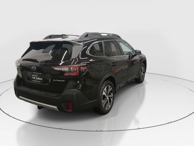 2020 Subaru Outback — photo 7 view