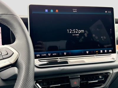 2026 Volkswagen Tiguan — photo 28 view