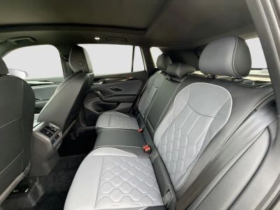 2026 Volkswagen Tiguan — photo 21 view