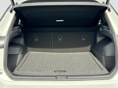 2026 Volkswagen Tiguan — photo 11 view