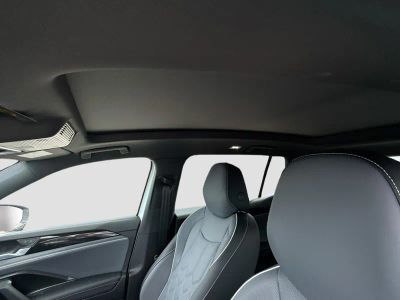 2026 Volkswagen Tiguan — photo 27 view