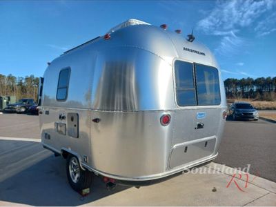 2025 Airstream Bambi - Photo 6