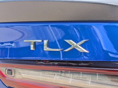 2022 Acura TLX - Photo 30