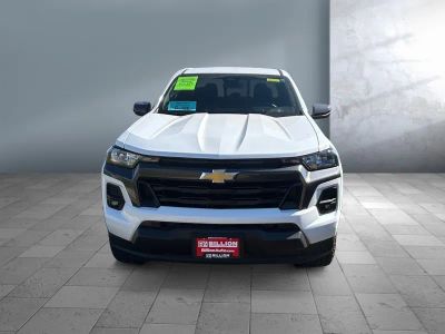 2024 Chevrolet Colorado — side profile view