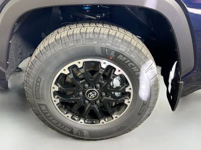 2026 Toyota Tundra 4WD — photo 11 view