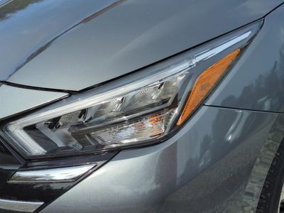 2025 Nissan Versa — photo 10 view