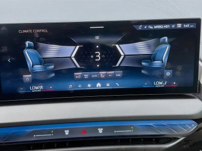 2026 BMW X3 — photo 33 view