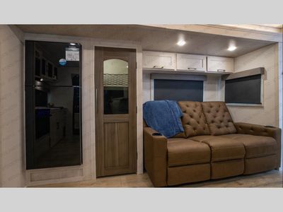 2026 Forest River RV Surveyor Legend - Photo 5