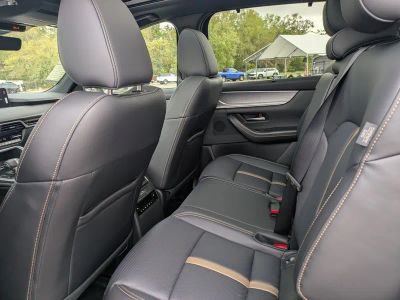 2026 Mazda CX-70 — photo 13 view