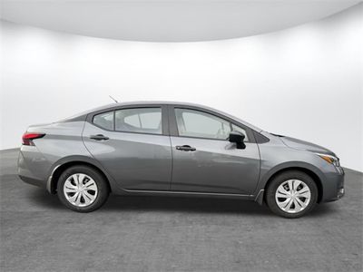 2025 Nissan Versa - Photo 3