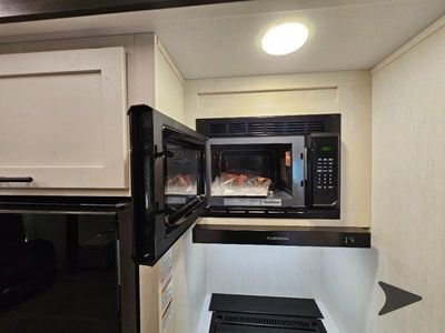 2026 Forest River RV Cherokee Arctic Wolf - Photo 33