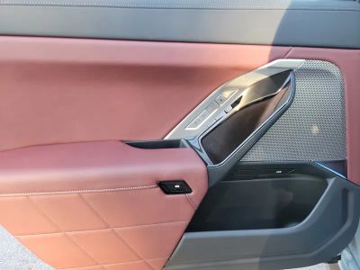 2026 BMW i7 — photo 10 view