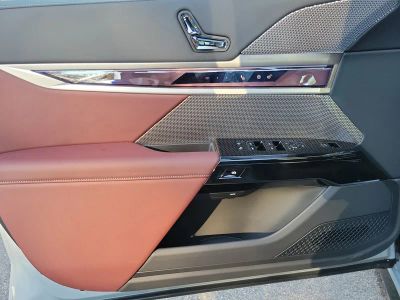 2026 BMW i7 — photo 18 view