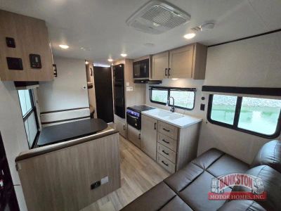 2026 Prowler 2600BH — photo 28 view