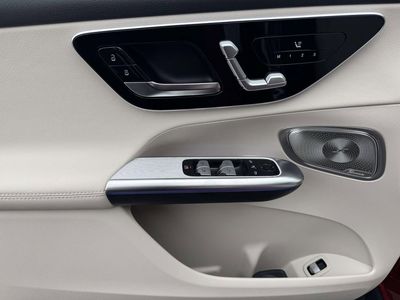 2026 Mercedes-Benz GLC - Photo 17