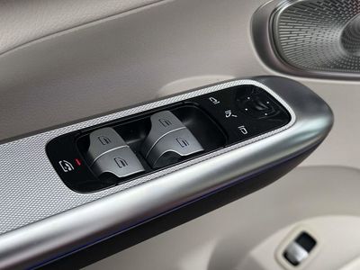 2026 Mercedes-Benz GLC - Photo 18