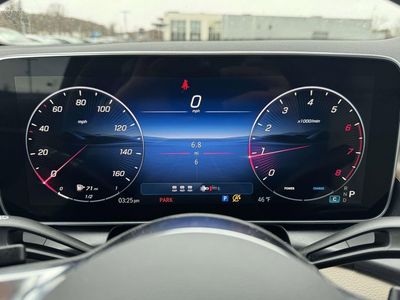 2026 Mercedes-Benz GLC - Photo 3