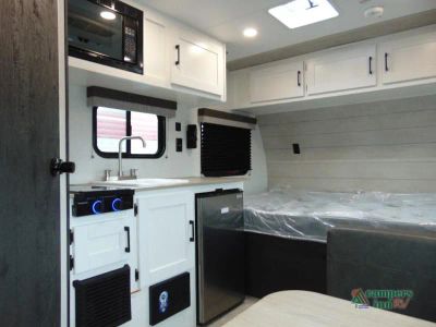 2027 Venture RV Campbound — photo 7 view