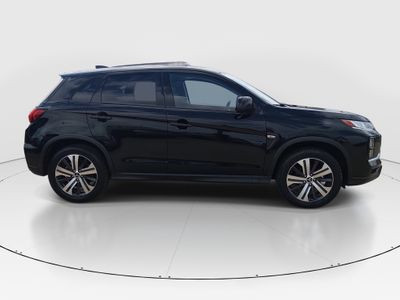 2025 Mitsubishi Outlander Sport — photo 8 view