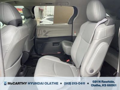 2021 Toyota Sienna - Photo 5