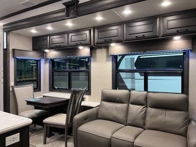 2021 DRV Luxury Suites FullHouse - Photo 12