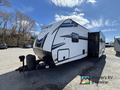 2016 CrossRoads RV SUNET TRAIL — photo 9 view