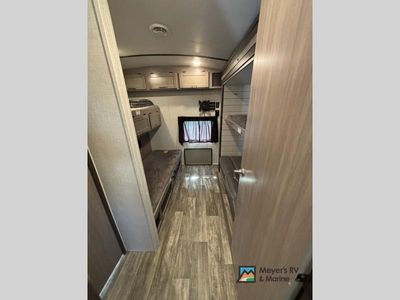 2016 CrossRoads RV SUNET TRAIL — photo 29 view
