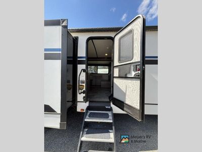 2016 CrossRoads RV SUNET TRAIL — photo 10 view
