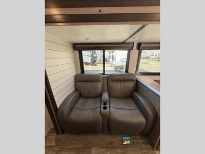 2016 CrossRoads RV SUNET TRAIL — photo 18 view