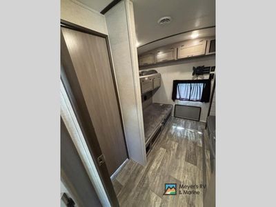 2016 CrossRoads RV SUNET TRAIL — photo 30 view