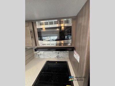 2016 CrossRoads RV SUNET TRAIL — photo 22 view