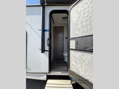 2016 CrossRoads RV SUNET TRAIL — photo 11 view