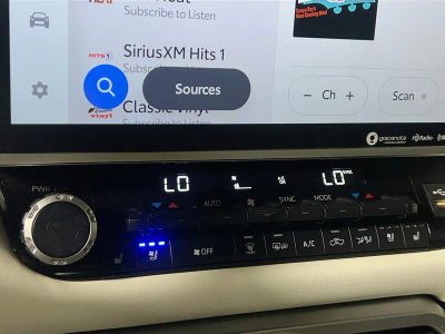 2023 Toyota Tundra — photo 23 view