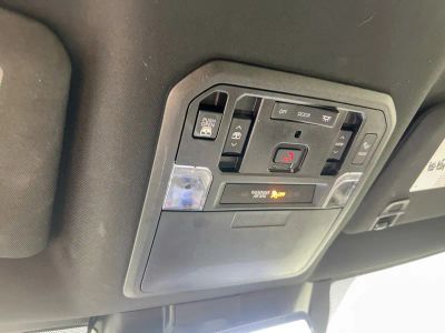 2023 Toyota Tundra — photo 18 view