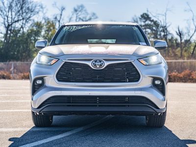 2024 Toyota Highlander - Photo 1