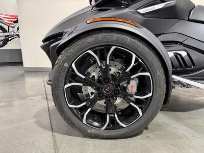 2023 Can-Am Spyder RT Limited Platine Wheels - Photo 15