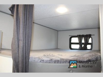 2026 Coachmen RV Catalina Summit Series 8 - Photo 12