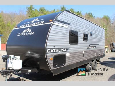2026 Coachmen RV Catalina Summit Series 8 - Photo 3