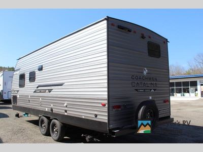 2026 Coachmen RV Catalina Summit Series 8 - Photo 4