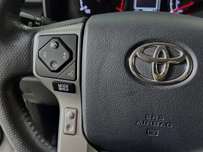 2024 Toyota 4Runner — photo 16 view