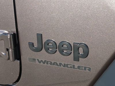 2026 Jeep Wrangler - Photo 13