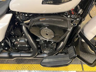 2025 Harley-Davidson FLHX - Street Glide — photo 12 view