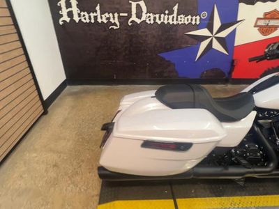 2025 Harley-Davidson FLHX - Street Glide — photo 7 view
